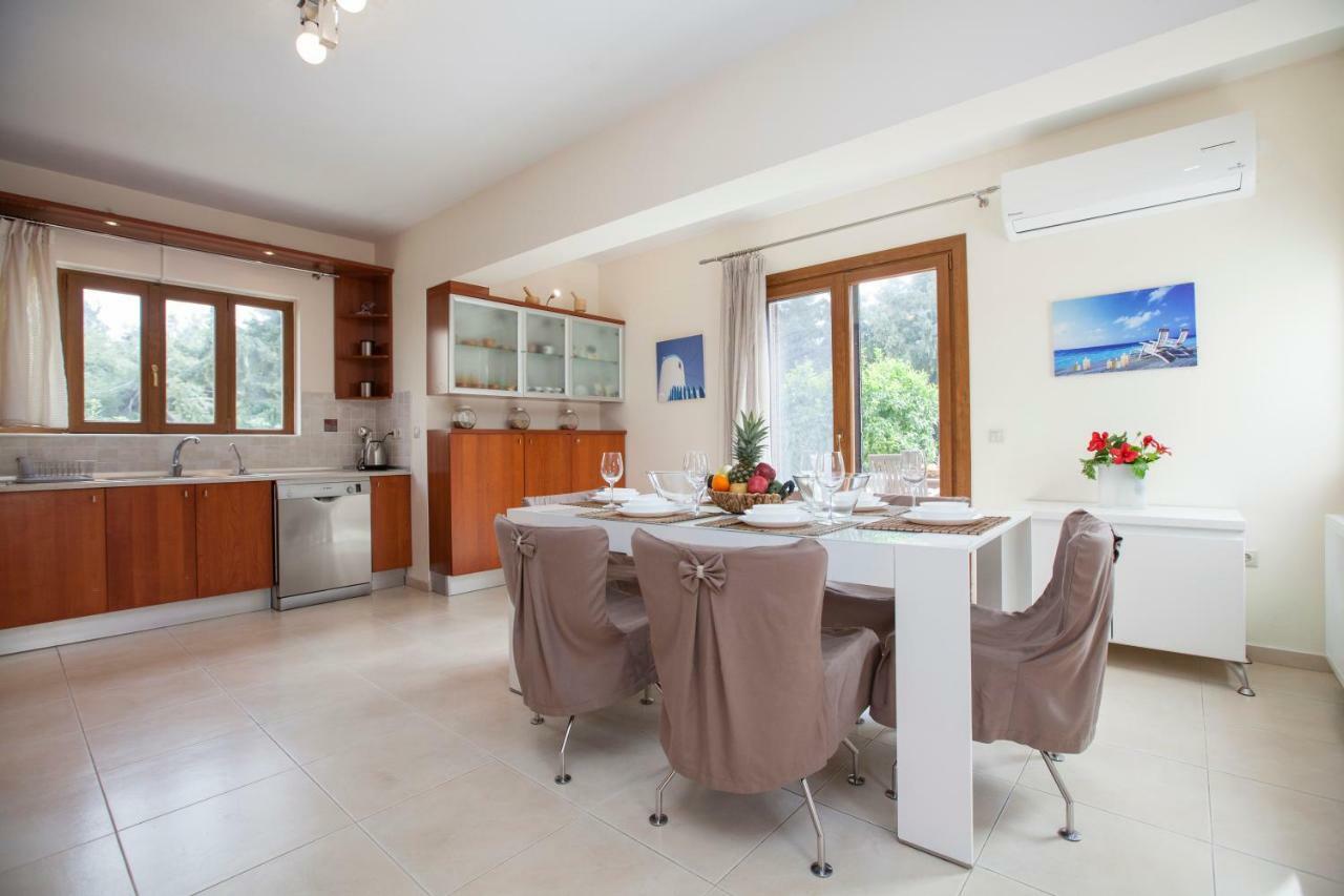 Sunny Rhodes Villa Koskinou  ภายนอก รูปภาพ